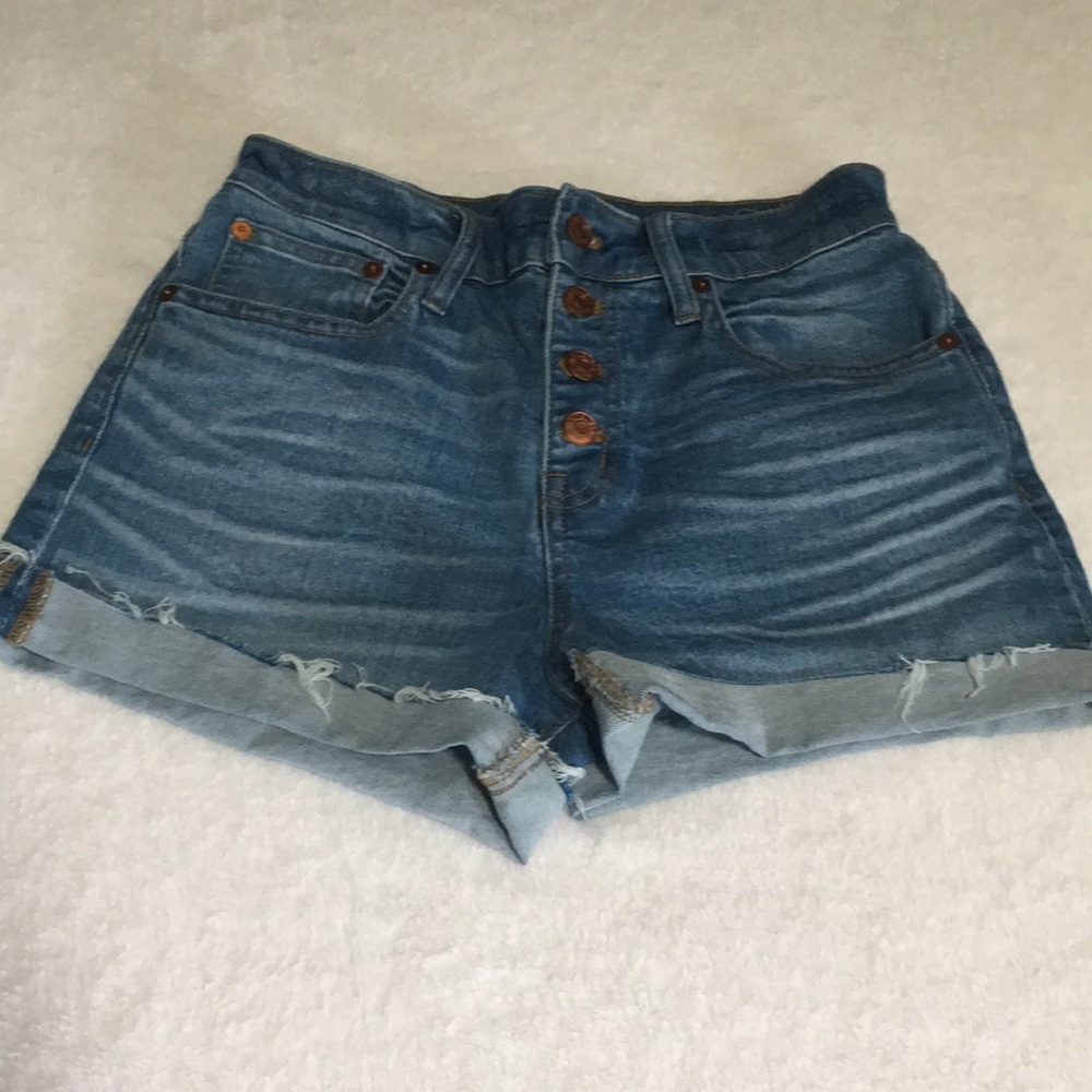 Madewell High-Rise blue jean denim shorts with buttons and frayed hem size 26